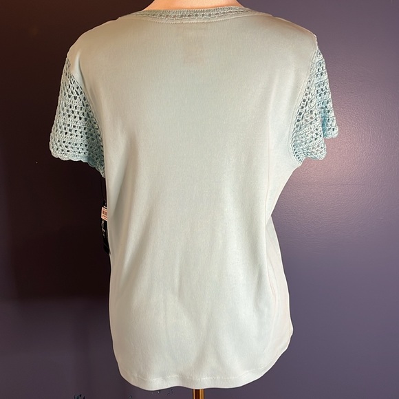 Rafaella -Light Aqua Women's Lg. Tee with Crochet Sleeves & scoop neck (Macy's) - Picture 5 of 9